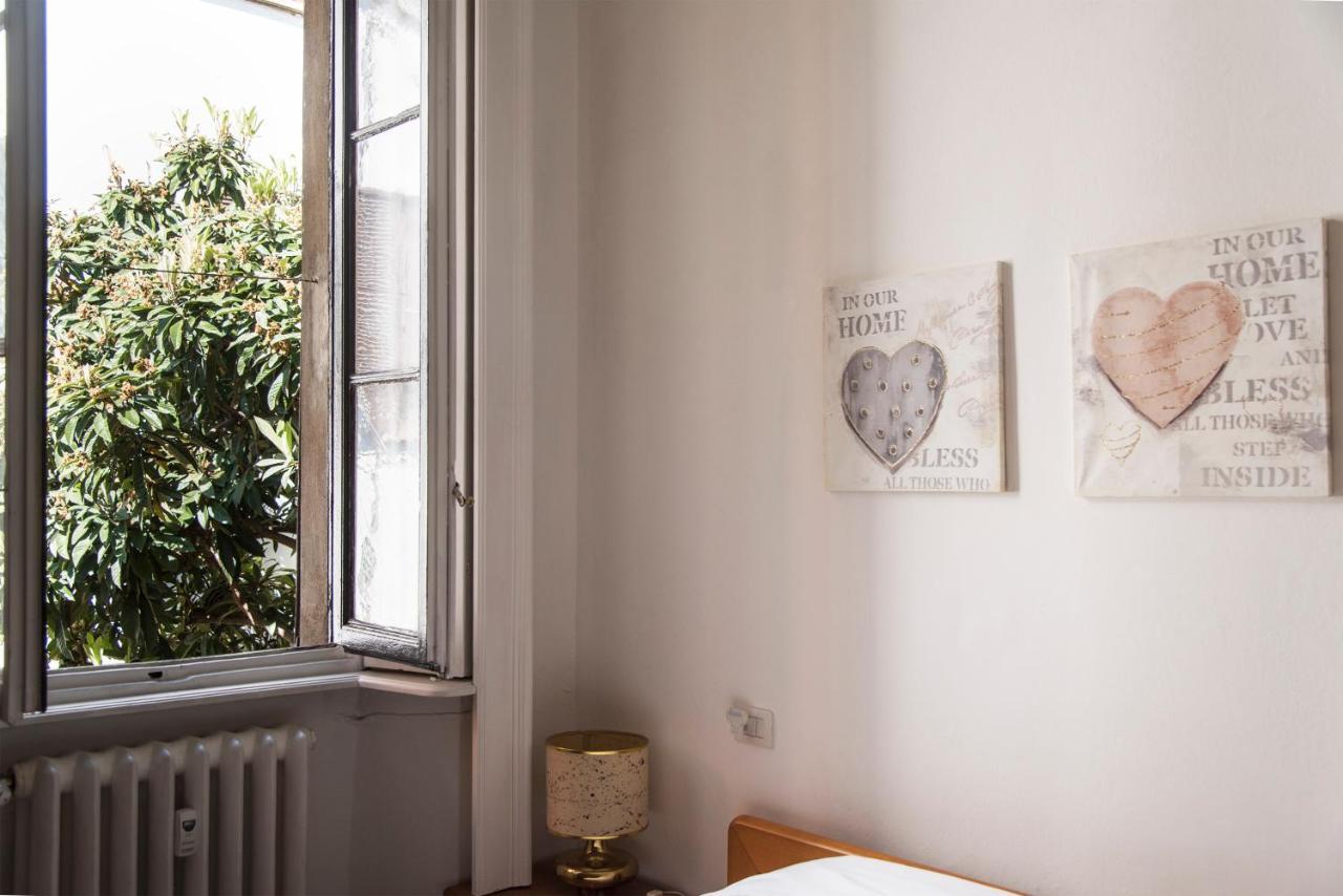 Peaceful Court Apartment In Shopping District Milan Extérieur photo